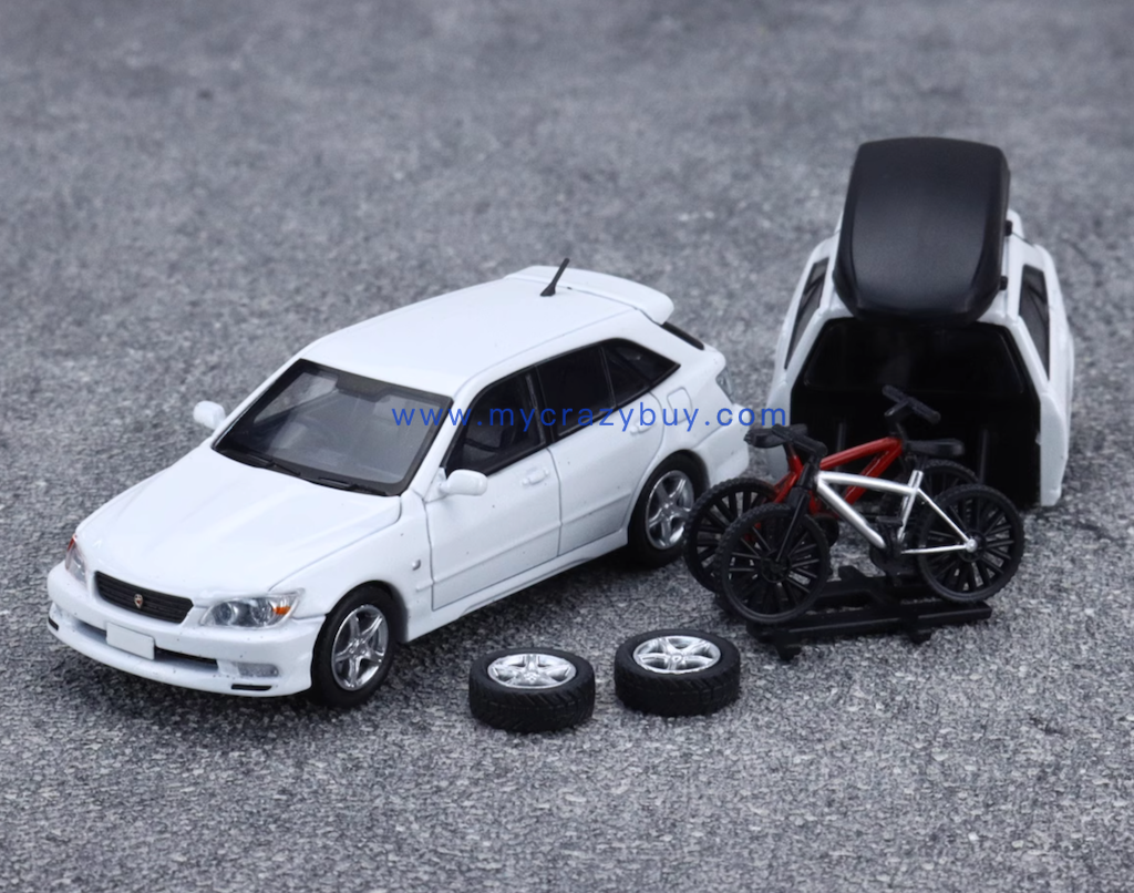 Mortal 1:64 HEC White Altezza Wagon Trailer Sports Model Diecast Metal Car New Collection