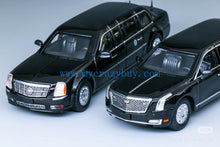 Load image into Gallery viewer, 1:64 596 US President Limo One Beast Luxury Model Diecast Metal Car New Collection
