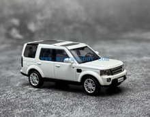Load image into Gallery viewer, WHELART 1:64 White Discovery 4 Sports ORV SUV Model Diecast Metal Car New Collection
