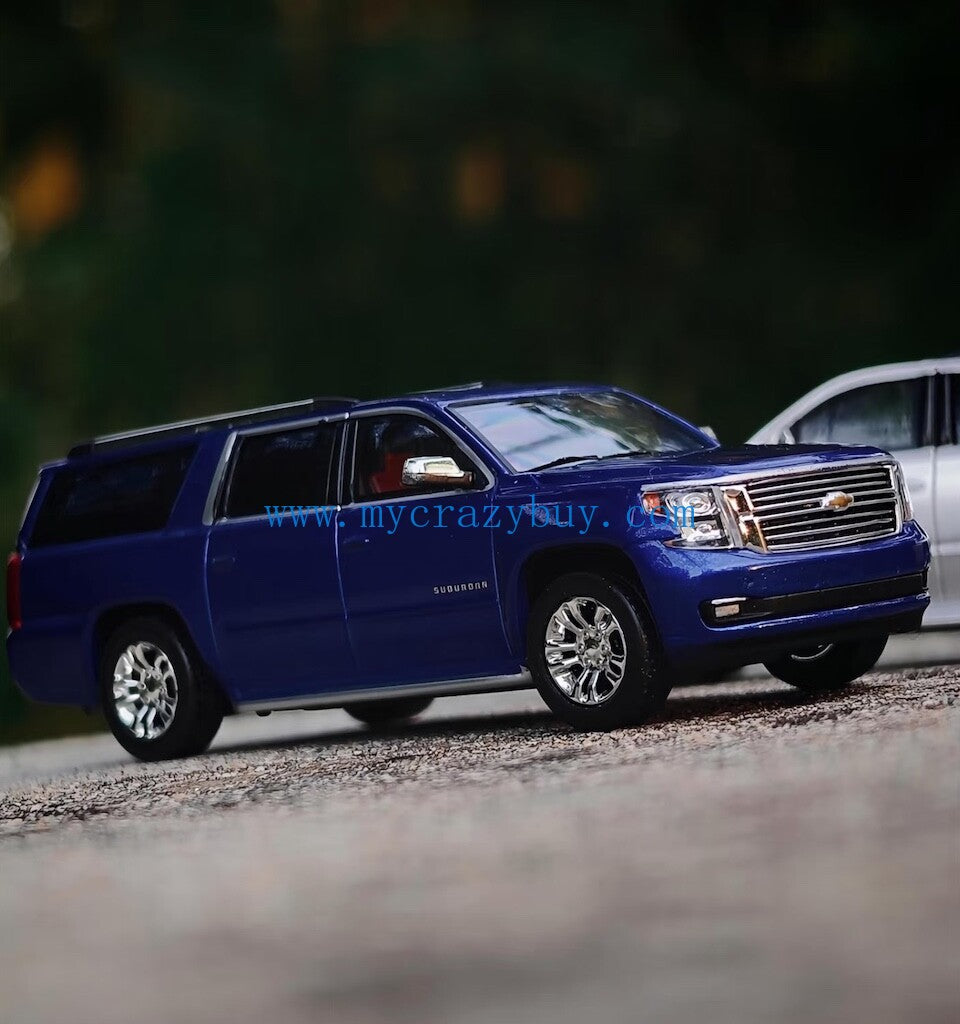 GOC 1:64 Blue 2015 Suburban Full Sized SUV Model Diecast Metal Car New Collection