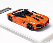 Load image into Gallery viewer, CL 1:64 Orange LP700-4 Aventador Roadster Sports Model Diecast Resin Car New Collection

