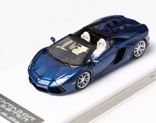 Load image into Gallery viewer, CL 1:64 Purple LP700-4 Aventador Roadster Sports Model Diecast Resin Car New Collection
