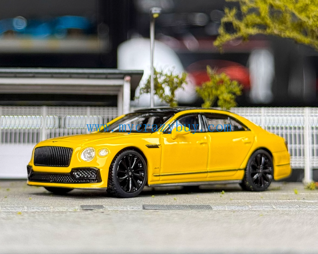 MINIGT 1:64 Yellow Bentley Flying Spur Luxury Sedan Model Diecast Metal Car