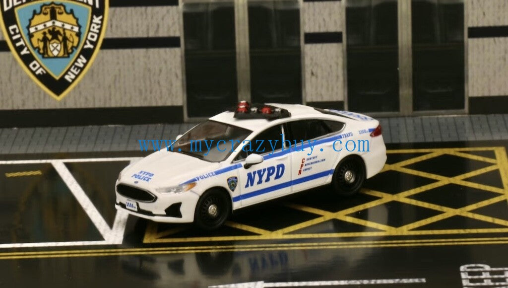 1:64 596Model Fusion NYPD Police Interceptor Model Diecast Metal Car New Collection