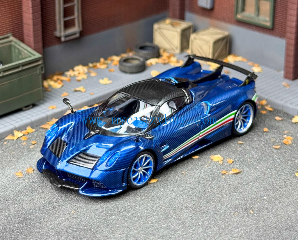 CM 1:64 Blue Carbon Huayra Tricolor Racing Sports Model Diecast Metal Car New Collection