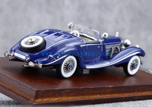 Load image into Gallery viewer, Liberty 1:64 Blue 500K Vintage Convertible Sports Model Diecast Metal Car New Collection
