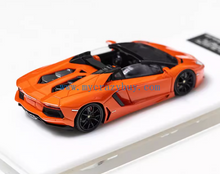 Load image into Gallery viewer, CL 1:64 Orange LP700-4 Aventador Roadster Sports Model Diecast Resin Car New Collection
