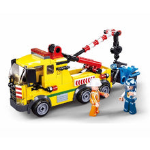 Load image into Gallery viewer, 205PCS MOC City Rescue Trailer Truck Scene Figure Model Toy Building Block Brick Gift Kids DIY Compatible Lego
