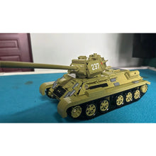 Load image into Gallery viewer, 1726PCS MOC Military T-34 Medium Tank Figure Model Toy Building Block Brick Gift Kids DIY Set New
