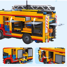 Load image into Gallery viewer, 640PCS MOC City Water Tank Fire Engine Truck Figure Model Toy Building Block Brick Gift Kids DIY Set New Compatible Lego
