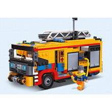 Load image into Gallery viewer, 640PCS MOC City Water Tank Fire Engine Truck Figure Model Toy Building Block Brick Gift Kids DIY Set New Compatible Lego

