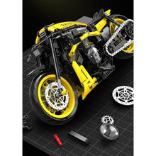 Load image into Gallery viewer, 554PCS MOC Technic Speed Yellow V-ROD Custom Motorcycle Motor Bike Model Toy Building Block Brick Gift Kids DIY Set New 1:8 Compatible Lego
