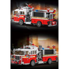Load image into Gallery viewer, 1052PCS MOC Red Responder Fire Engine Truck Model Toy Building Block Brick Gift Kids DIY Set New
