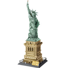 Load image into Gallery viewer, 1577PCS Architecture Statue Of Liberty New York US Model Building Block Brick Toy Gift Set Kids New Display Compatible Lego
