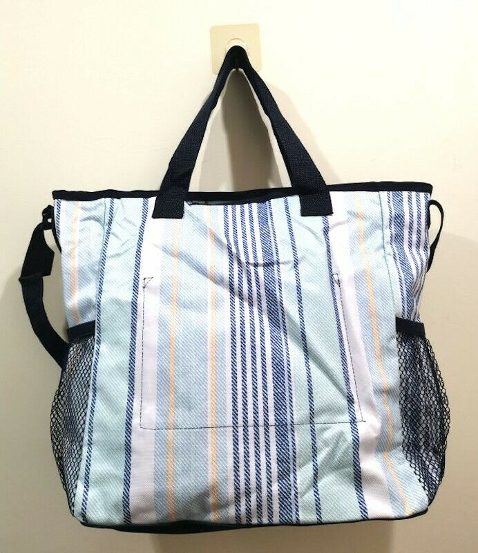Thirty One Crossbody Organizing Utility Travel Mummy Tote Bag Zip