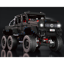 Load image into Gallery viewer, 3173PCS MOC Technic Large G63 6x6 Off Road SUV Car Model Toy Building Block Brick Gift Kids Compatible Lego 1:8
