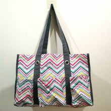 Load image into Gallery viewer, Thirty one Organizing Utility tote 31 gift shoulder bag in Party Punch
