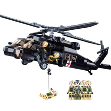 Load image into Gallery viewer, 692PCS Military WW2 UH-60 Utility Helicopter S-70A Black Hawk Figure Model Toy Building Block Brick Gift Kids Compatible Lego
