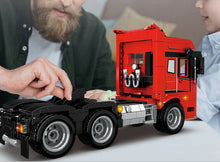 Load image into Gallery viewer, 716PCS MOC Semi Trailer Towing Container Truck Building Block Brick Model Educational Toy Fully
