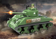 Load image into Gallery viewer, 726PCS M4 Sherman Tank Building Blocks WW2 Soldier Figures Educational Toy Bricks Model Fully
