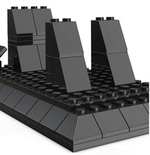 Load image into Gallery viewer, 1427PCS F16 Aircraft Fighting Falcon Fighter Building Block Brick Figure Model Fully Compatible With Lego
