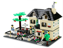 Load image into Gallery viewer, 816PCS City Street Villa House Building Blocks Bricks Model Figure Educational Toy Fully Compatible With Lego
