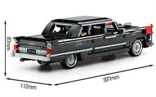 Load image into Gallery viewer, 773PCS Technic Hongqi HQ CA72 Classic Vintage Car Building Block Brick Model Fully Compatible With Lego
