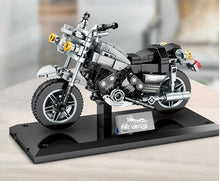 Load image into Gallery viewer, 249PCS Motorcycle Bike V Max Technic MOC Building Blocks Brick Model Educational Toy Fully Compatible With Lego
