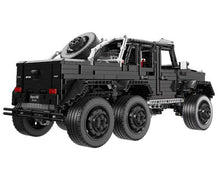 Load image into Gallery viewer, 3300PCS MOC Technic Static G63 6x6 Off Road Car Building Blocks Brick Educational Toy Model Fully Compatible With Lego
