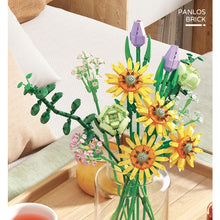 Load image into Gallery viewer, 975PCS Bouquet Flower Floral Model Toy Display Decoration Building Block Brick Gift Set
