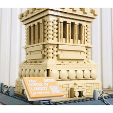 Load image into Gallery viewer, 1577PCS Architecture Statue Of Liberty New York US Model Building Block Brick Toy Gift Set Kids New Display Compatible Lego

