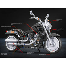 Load image into Gallery viewer, 709PCS MOC Technic Speed American Chopper Motorcycle Motor Bike Model Toy Building Block Brick Gift Kids Compatible Lego 1:6
