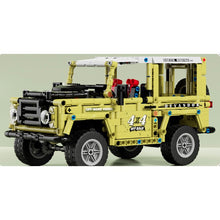 Load image into Gallery viewer, MOC Technic Pull Back Jeep FJ Defender Cruiser SUV Off Road Car Vehicle Model Toy Building Block Brick Gift Kids Compatible Lego
