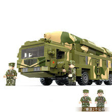 Load image into Gallery viewer, 986PCS Military WW2 DF-21 Medium Range Ballistic Missile Truck Figure Model Toy Building Block Brick Gift Kids Compatible Lego
