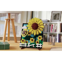 Load image into Gallery viewer, 666PCS Sunflower Helianthus Model Display Toy Building Block Brick Gift Set Kids New Compatible Lego
