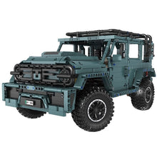 Load image into Gallery viewer, 2627PCS MOC Technic Jeep SUV Off Road Vehicle Car Model Toy Building Block Brick Gift Kids Compatible Lego 1:10
