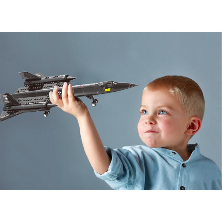 General Jim's SR 71 Blackbird Building Set – 183 Piece Military Model For Aviation Enthusiasts, 17.2\" Display, Compatibl