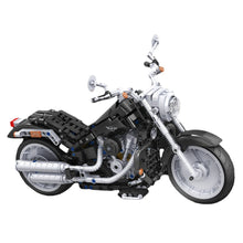 Load image into Gallery viewer, 709PCS MOC Technic Speed American Chopper Motorcycle Motor Bike Model Toy Building Block Brick Gift Kids Compatible Lego 1:6
