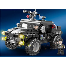 Load image into Gallery viewer, 486PCS MOC Police SWAT Assault Vehicle Car Figure Model Toy Building Block Brick Gift Kids Compatible Lego
