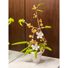 Load image into Gallery viewer, 430PCS MOC Sweet Osmanthus Fragrans Flower Floral Model Toy Building Block Brick Gift Kids Compatible Lego Display With Vase
