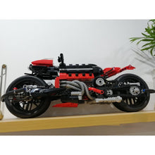 Load image into Gallery viewer, 680PCS MOC Technic Speed Motorcycle Motor Bike Model Toy Building Block Brick Gift Kids DIY Compatible Lego
