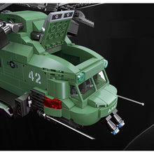 Load image into Gallery viewer, 705PCS Military WW2 Technic Twin Rotor Helicopter Figure Model Toy Building Block Brick Gift Kids DIY Compatible Lego
