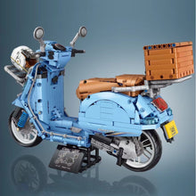Load image into Gallery viewer, 1828PCS MOC Technic Speed Blue Vespa 300 Vintage Classic Motorcycle Motor Bike Model Toy Building Block Brick Gift Kids DIY Compatible Lego 1:5
